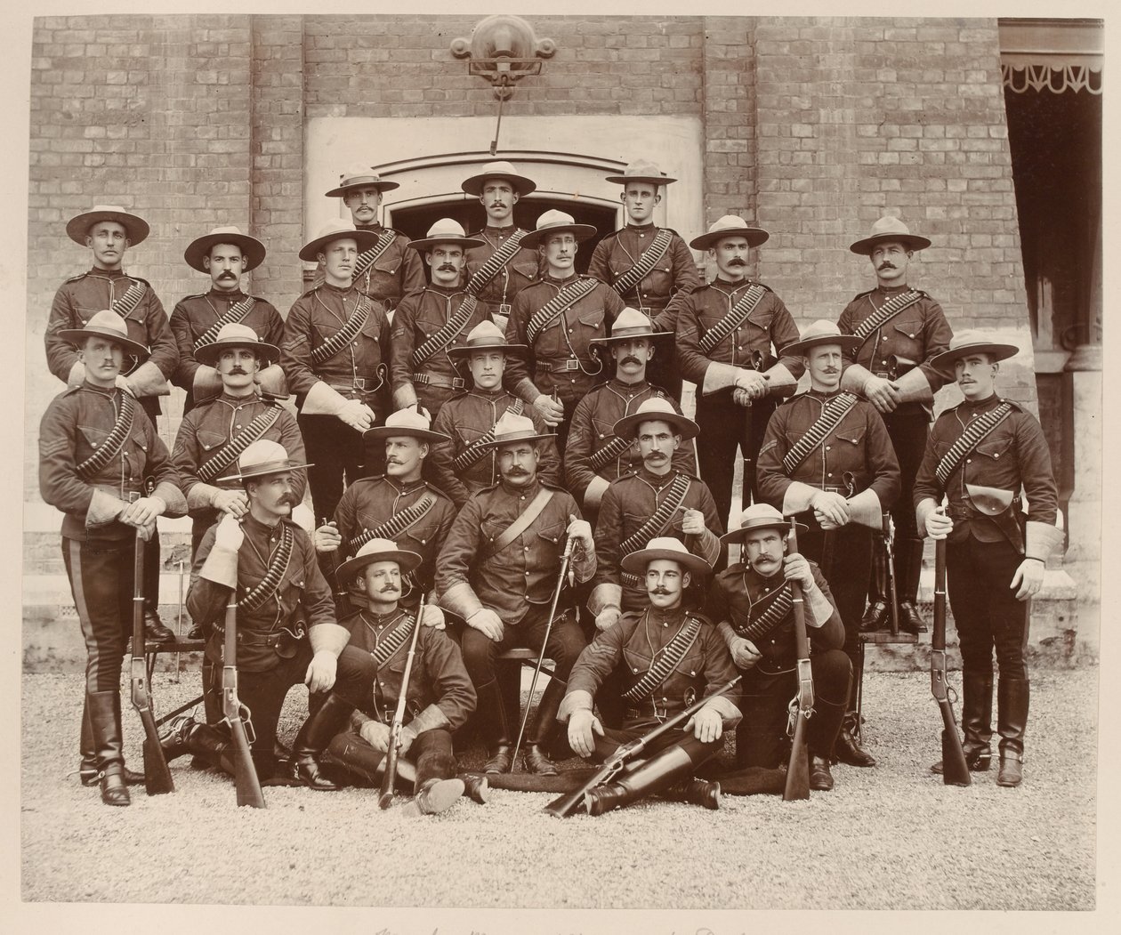North West Mounted Police, Chelsea Barracks, Diamond Jubilee tekijältä Unknown photographer