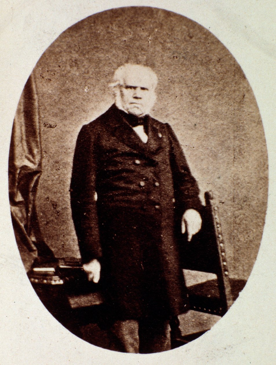 Francois Joseph (Francois-Joseph) Fetis (1794-1871) muotokuva belgialainen musiikkitieteilijä, säveltäjä, kriitikko ja opettaja Valokuva. 1800-luvulla. Bologna, civico museo musico tekijältä Unknown photographer