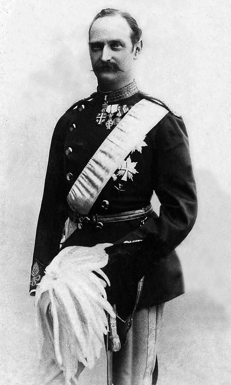 Frederic von Oldenburgin (1843-1912) muotokuva, joka tunnetaan nimellä Frederic VIII, Tanskan kuningas vuosina 1906-1912. tekijältä Unknown photographer