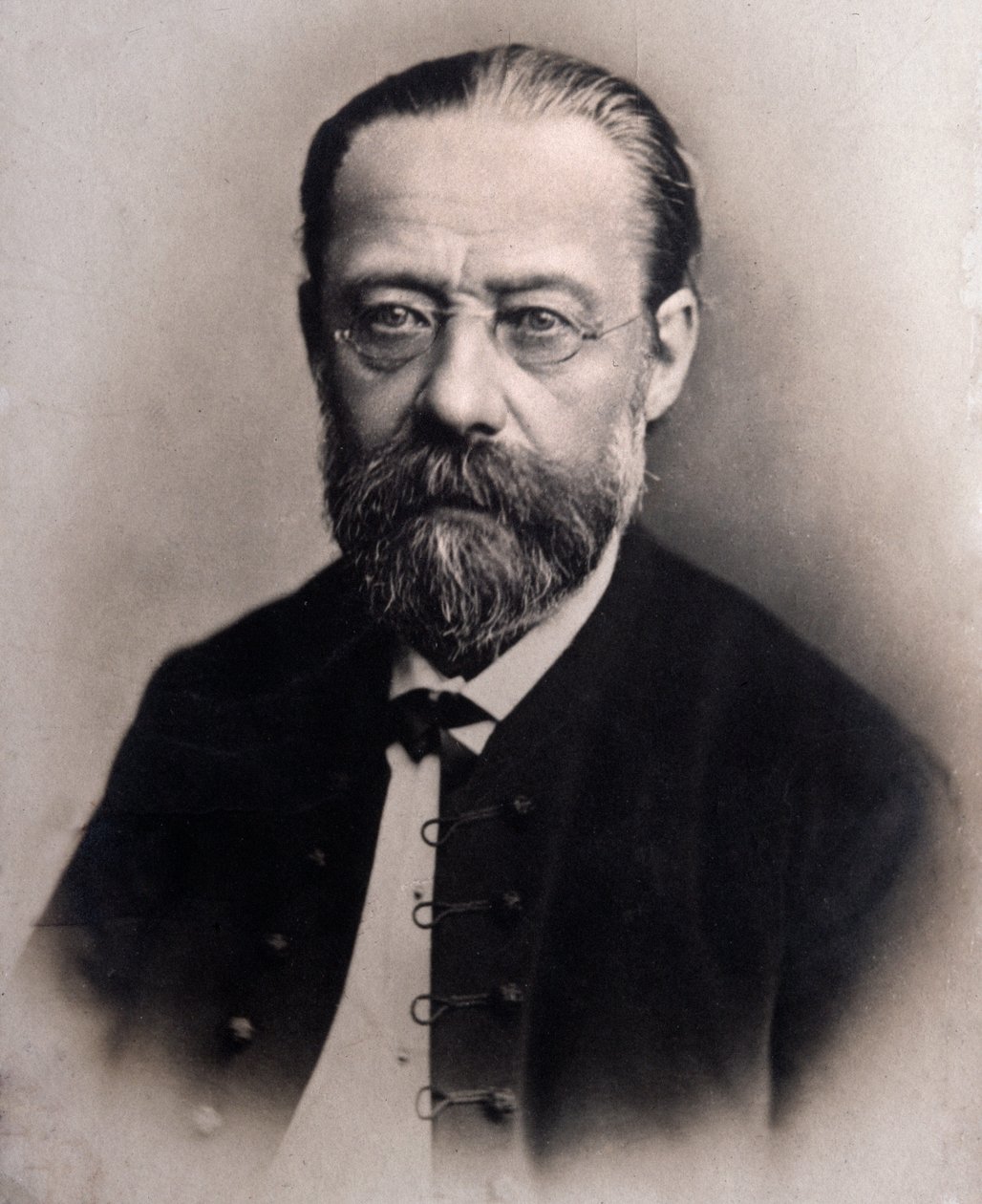 Friedrich Smetanan muotokuva (kaiverrus kuvan jälkeen) tekijältä Unknown photographer