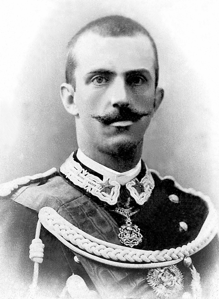 Muotokuva Victor Emmanuel III:sta Italiasta (Victor-Emmanuel) (Vittorio Emanuele) (1869-1947), Italian kuningas vuodesta 1900 hänen luopumiseensa vuonna 1946. tekijältä Unknown photographer