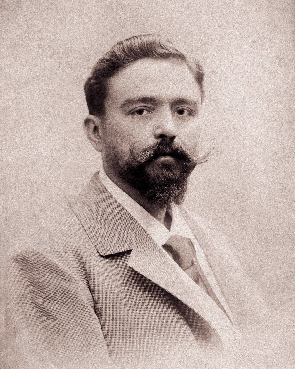 Säveltäjä ja pianisti Isaac Albeniz (1860-1909) muotokuva 35-vuotiaana. Valokuva 1895. Madrid. Albenizin säätiö. tekijältä Unknown photographer