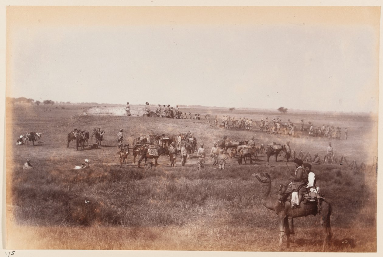 Sapparit ja kaivostyöntekijät rakentamassa suojahautoja Delhin harjoitusleirin aikana, noin 1885 tekijältä Unknown