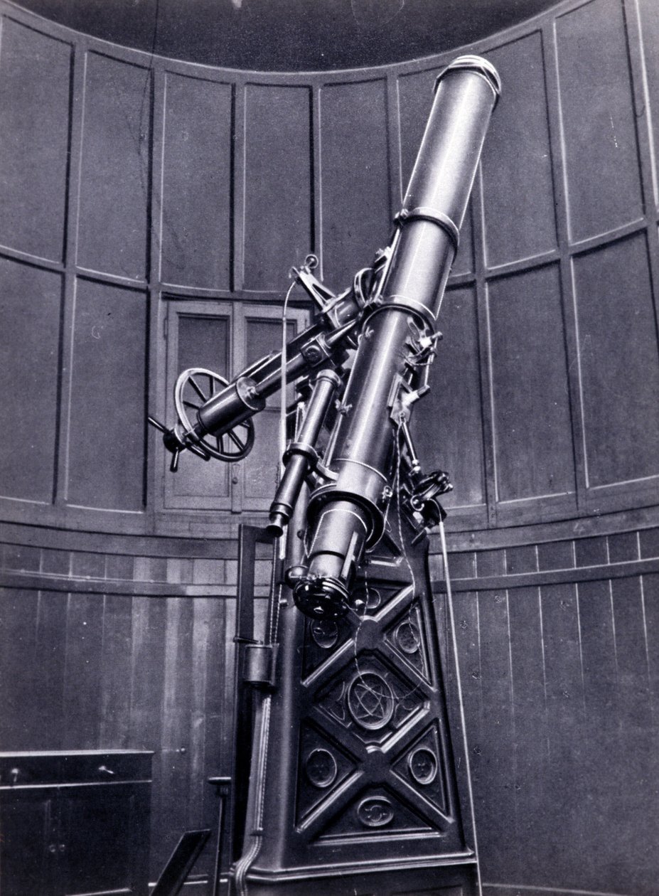 Giovanni Virginio Schiaparellin (1835-1910) astrofyysikon kaukoputki Brerassa (Milano). Hän havaitsi suoraviivaisia konfiguraatioita Mars-planeetalla ja kutsui niitä Marsin kanaviksi (canali). tekijältä Unknown photographer