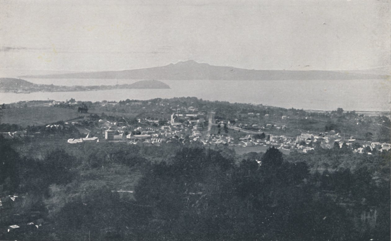 Aucklandin satama, 1924 tekijältä Valentine and Sons Ltd