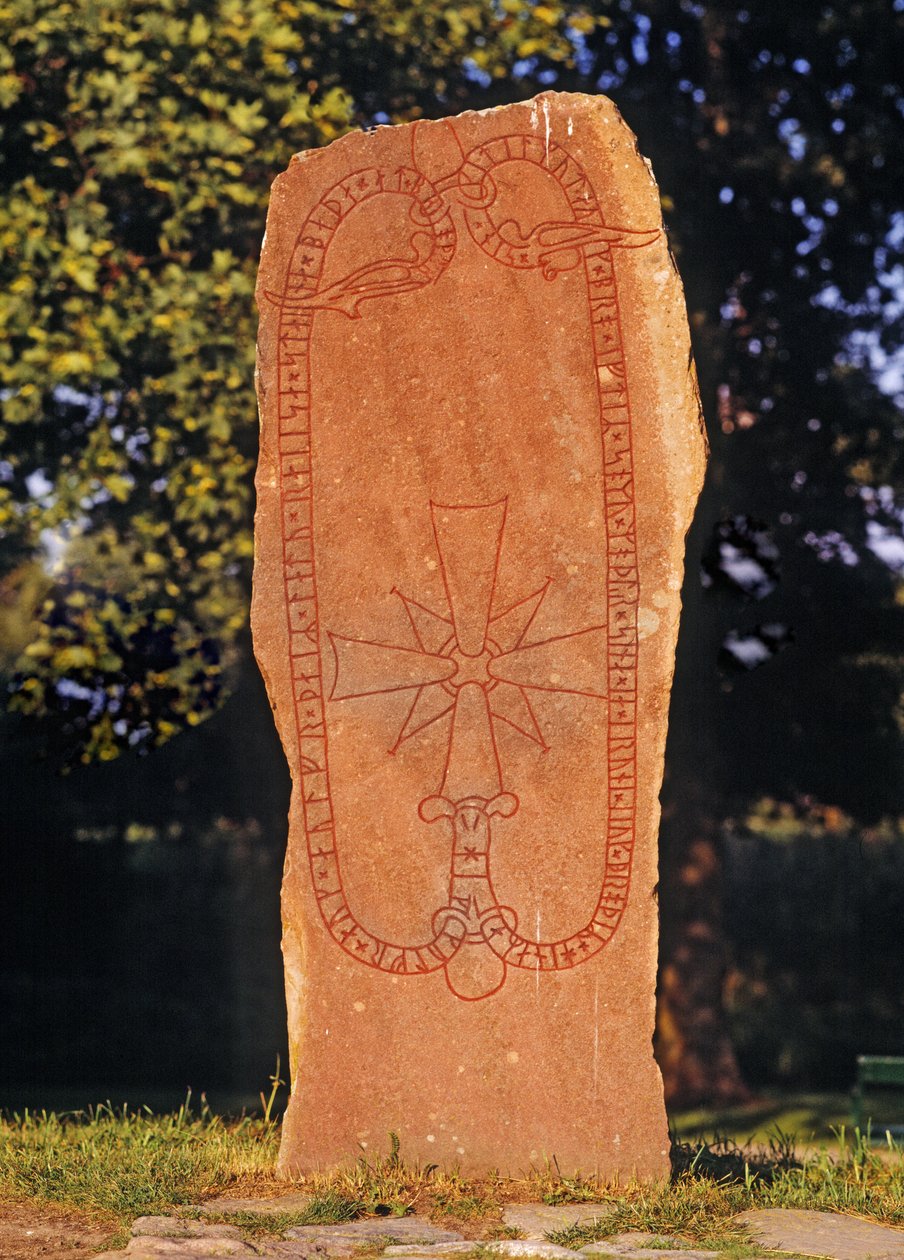 Riimukivi, Mariefred tekijältä Viking