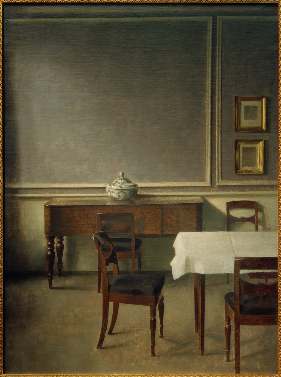 Sisusta posliiniterriini tekijältä Vilhelm Hammershoi