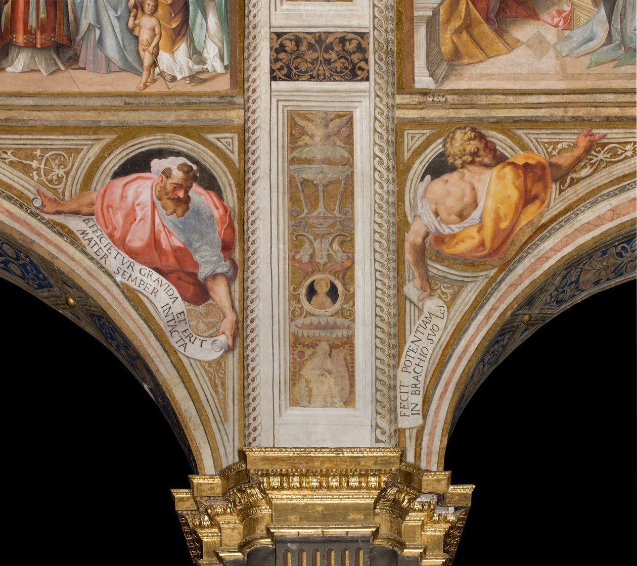 Keskilaivi, Plumen toinen ja kolmas jänneväli pohjoinen, Vincenzo Campi 1573, rintakuvat profeetoilla tekijältä Vincenzo Campi