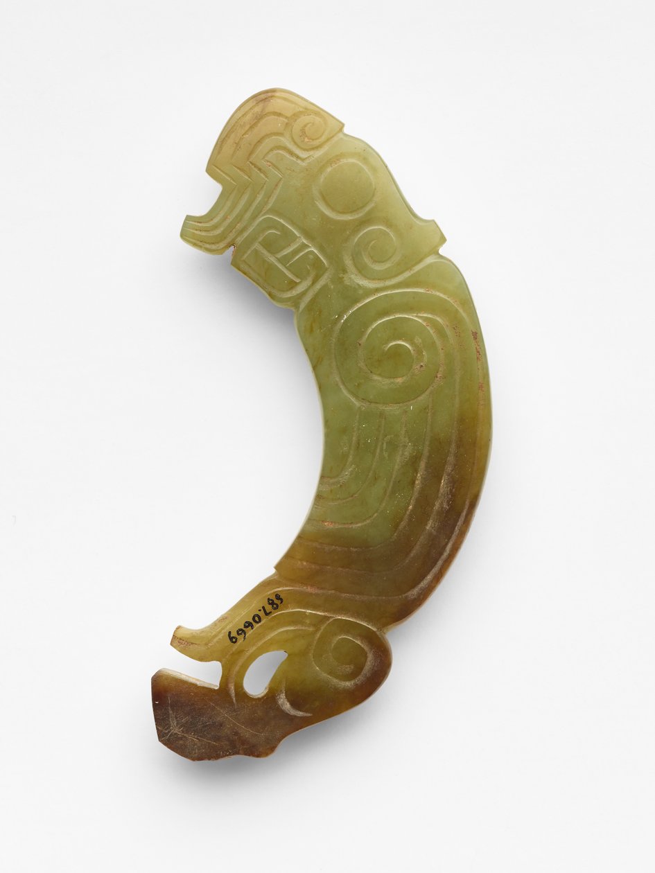 Riipus (pei) linnun muodossa, n. 1000-900 eKr. (jade, nefriitti) tekijältä Western Zhou Dynasty Chinese School
