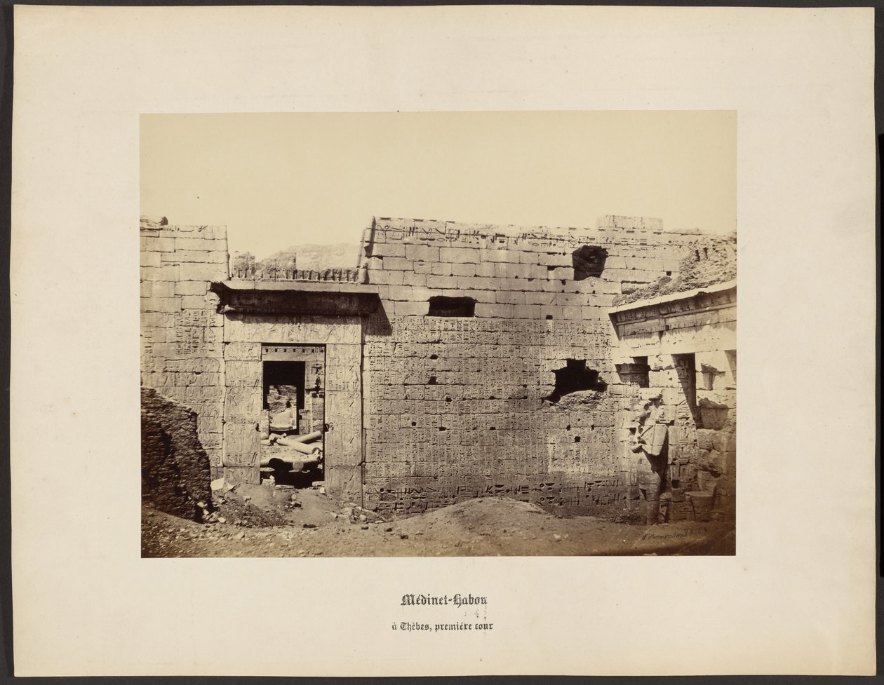 Medinet-Habou, Thebes, ensi-ilta cour tekijältä Wilhelm Hammerschmidt