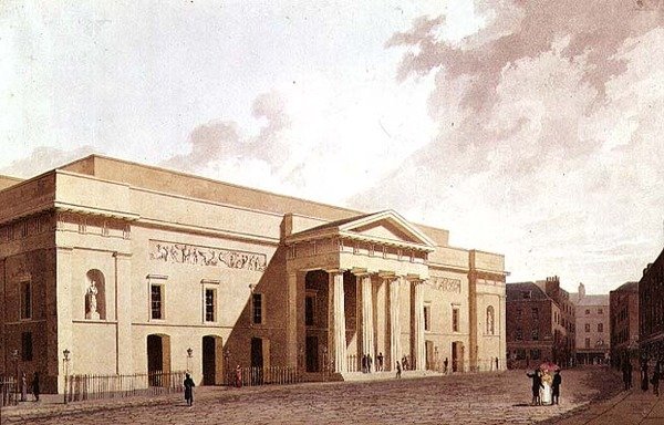 2. Covent Garden -teatterin itärintama, Robert Smirken suunnittelema ja Flaxman-paneelit, 1809 tekijältä William Daniell