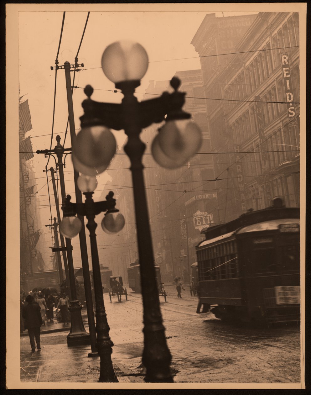 400 Broadway tekijältä William G. Swekosky