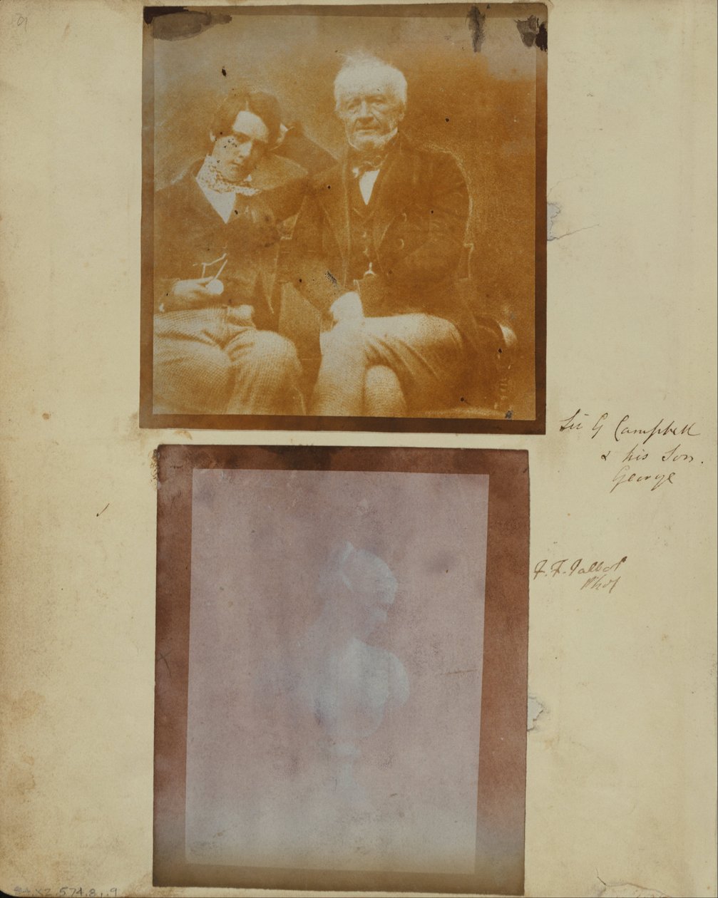 Venuksen rintakuva tekijältä William Henry Fox Talbot