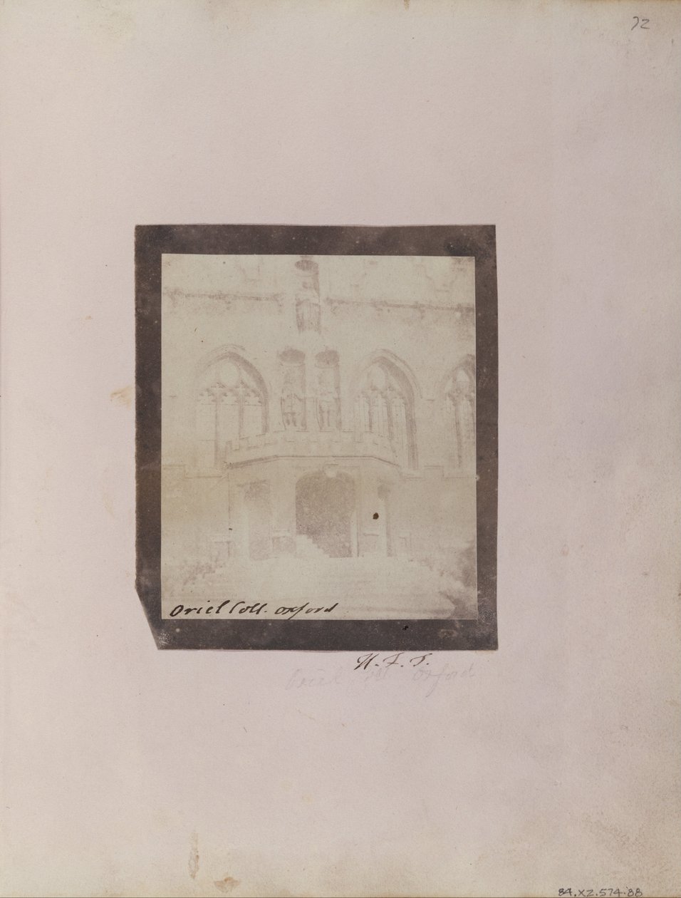 Kuisti Oriel Collegessa, Oxfordissa. tekijältä William Henry Fox Talbot