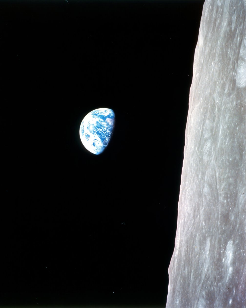 Earthrise - Apollo 8, 24. joulukuuta 1968. tekijältä William A Anders