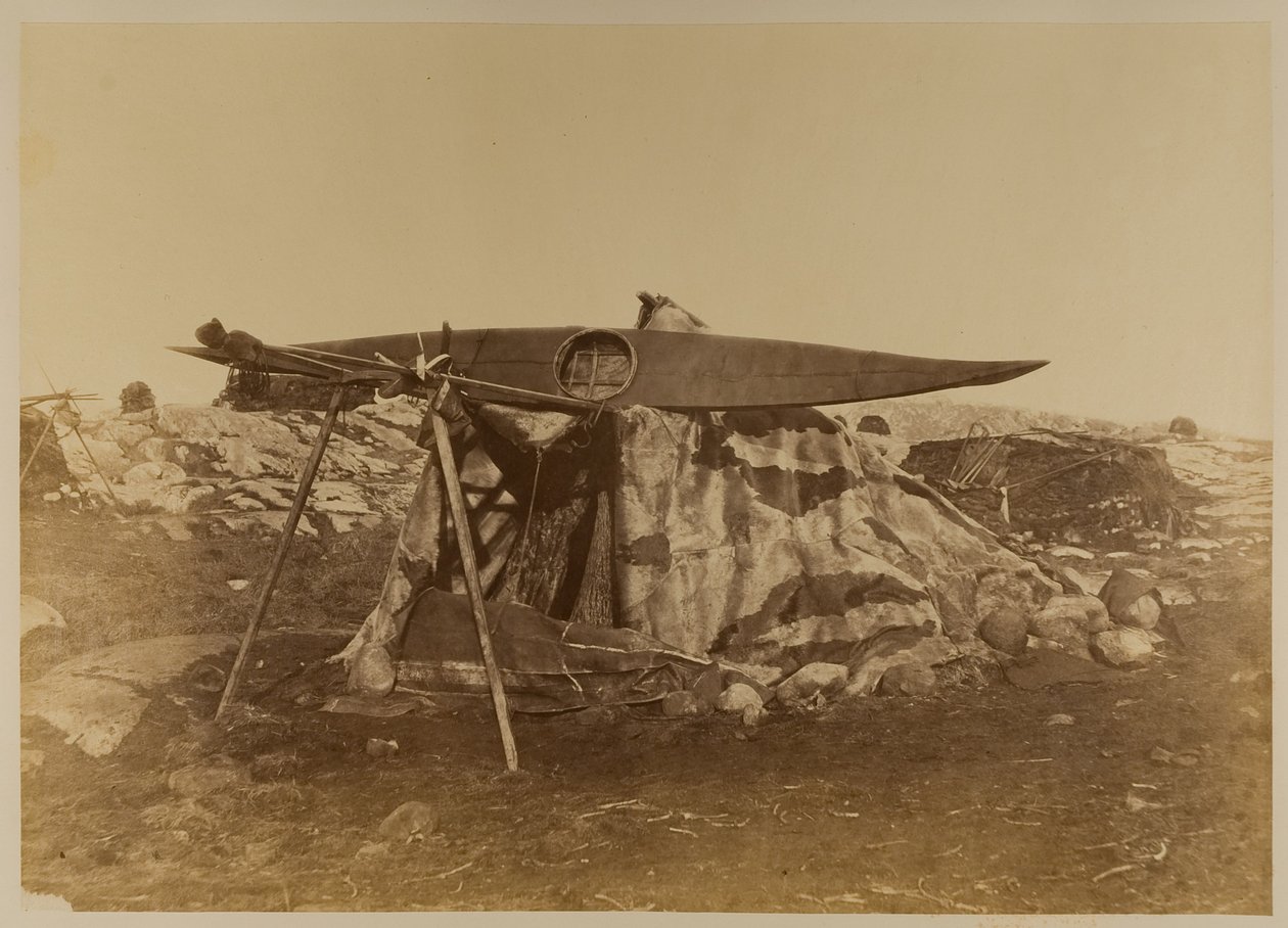 Esquimaux Toupek tai Skin Tent, levy 121 Bradfordin "The Arctic Regionsista", 1873 tekijältä William Bradford