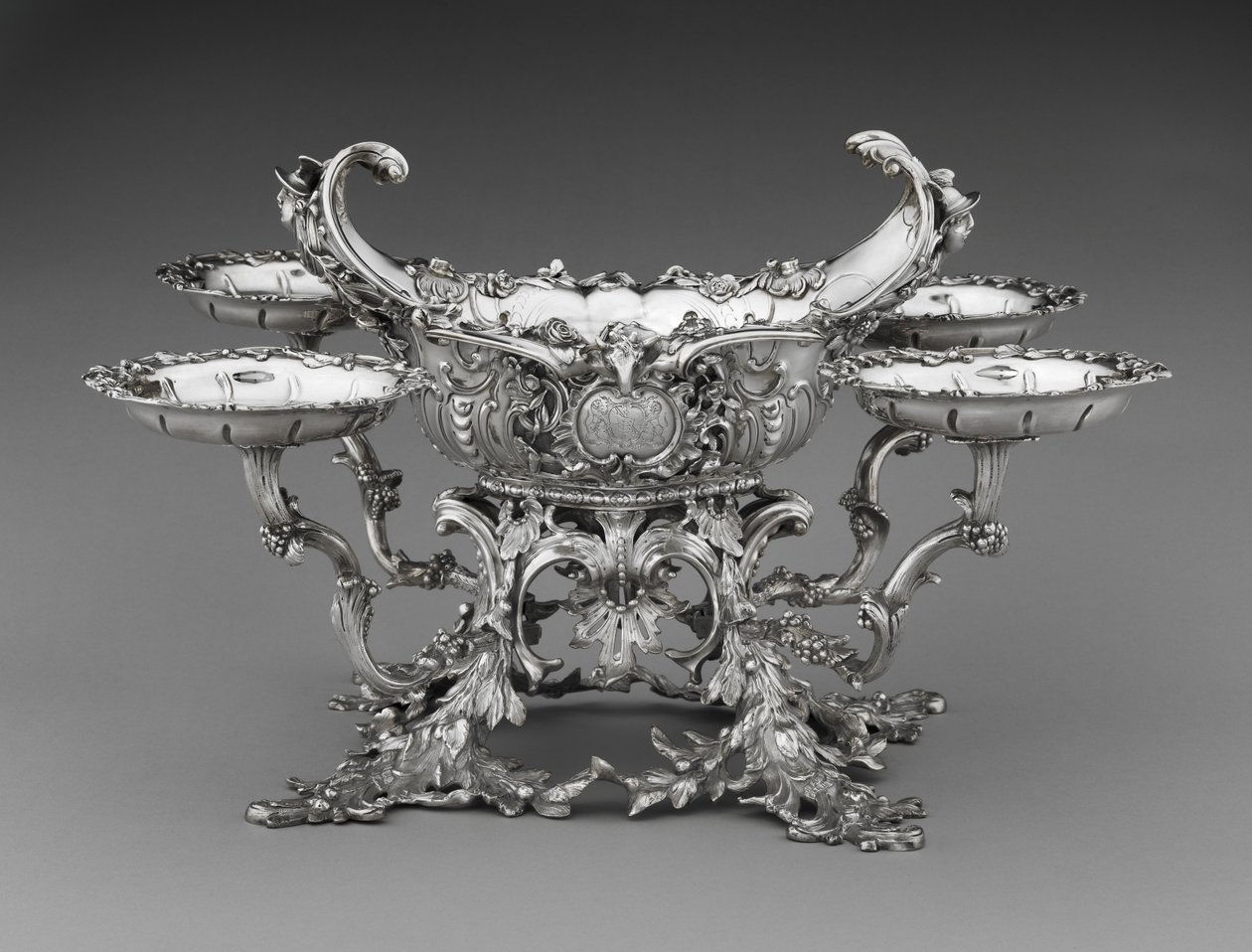 Epergne tekijältä William Cripps