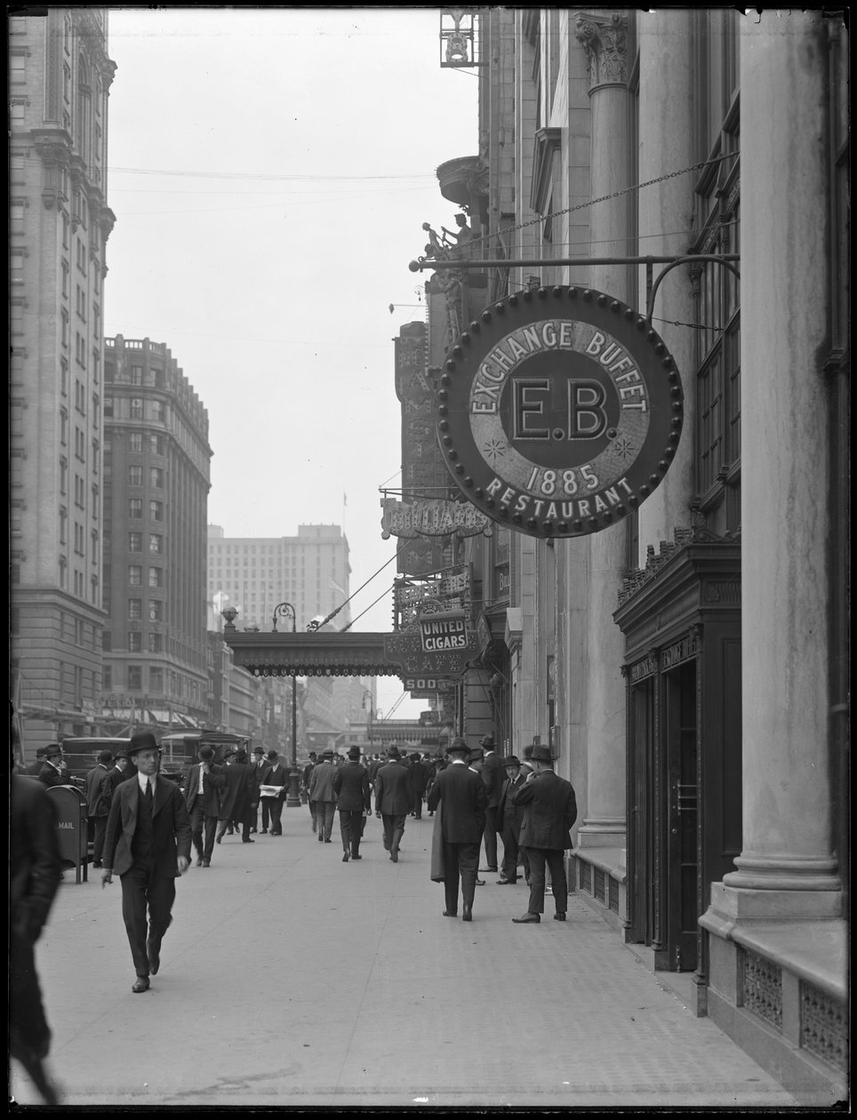 Exchange Buffet -kyltti osoitteessa 220 W. 42nd Street, New York City, 2. toukokuuta 1916 tekijältä William Davis Hassler