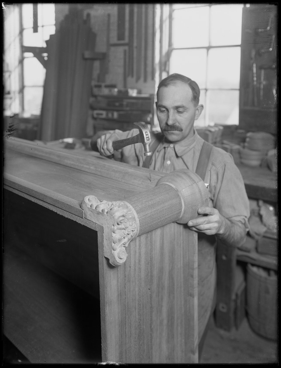 Sovitus puuarkun koristeeseen, Oneida, New York, 3. huhtikuuta 1916 tekijältä William Davis Hassler