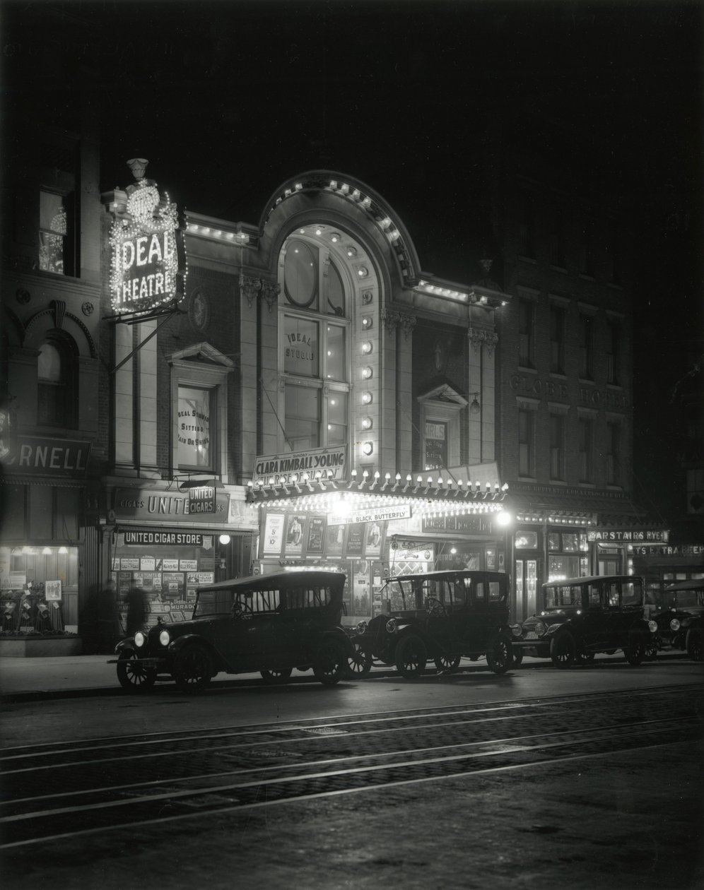 Ideal Theatre, 693 Eighth Avenue, 49th Street, n. 1916-17 tekijältä William Davis Hassler
