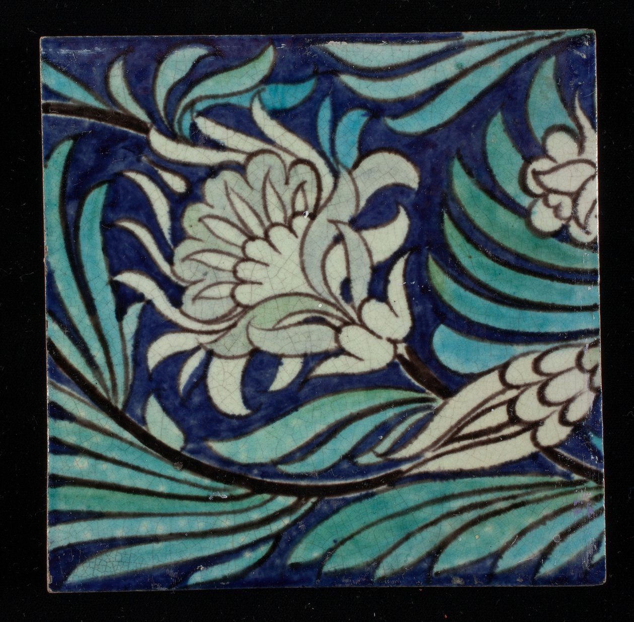 Art Nouveau -laatta (lasitettu keramiikka) tekijältä William de Morgan