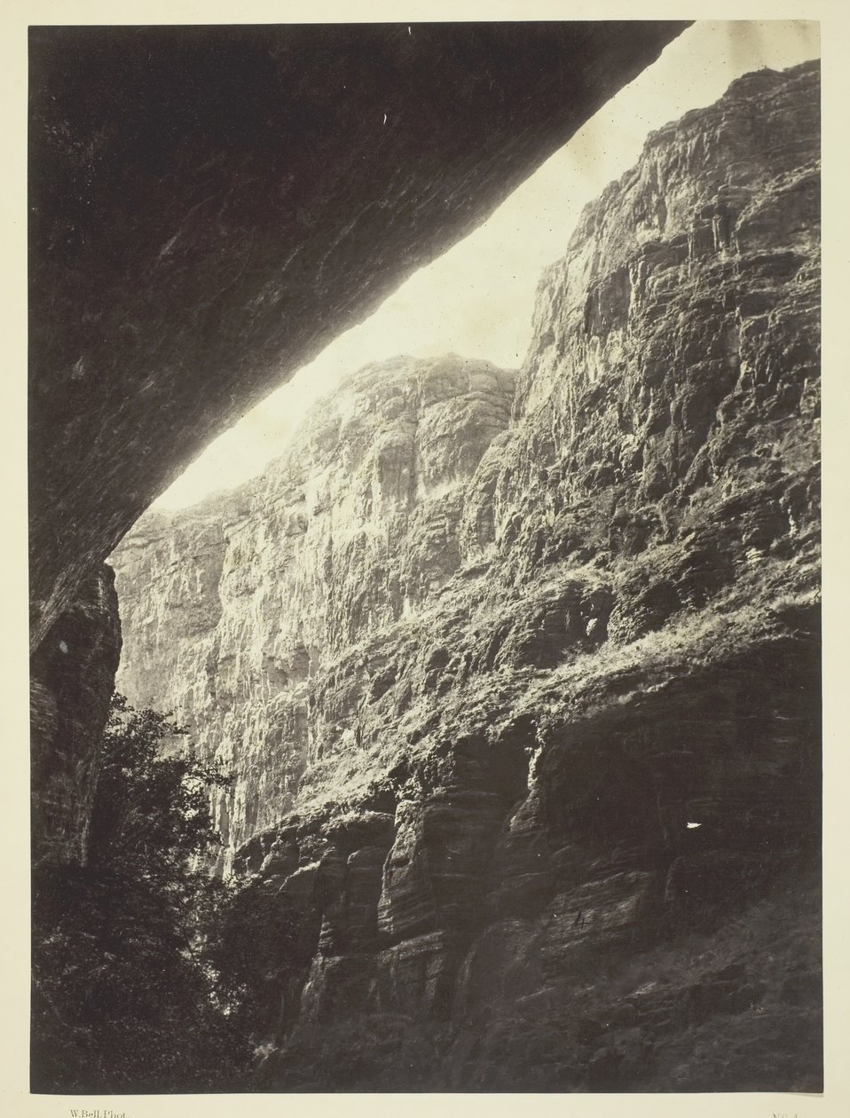 Cañon of Kanab Wash, Colorado River, Looking South, 1872. tekijältä William H. Bell