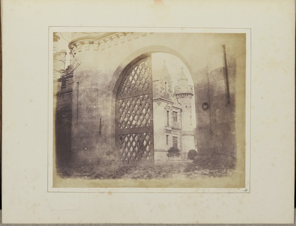 Sisäänkäyntiportti, Abbotsford tekijältä William Henry Fox Talbot