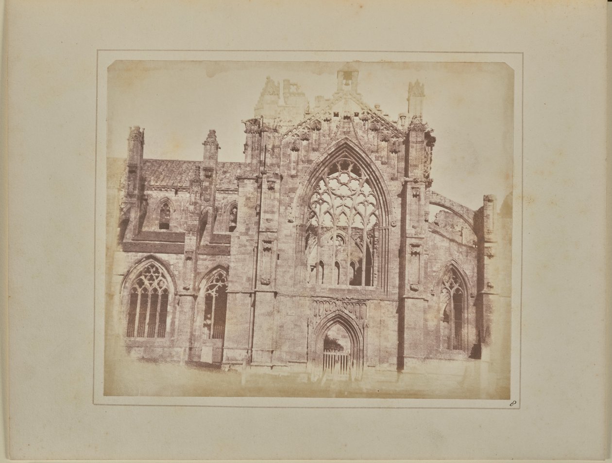Melrose Abbey tekijältä William Henry Fox Talbot