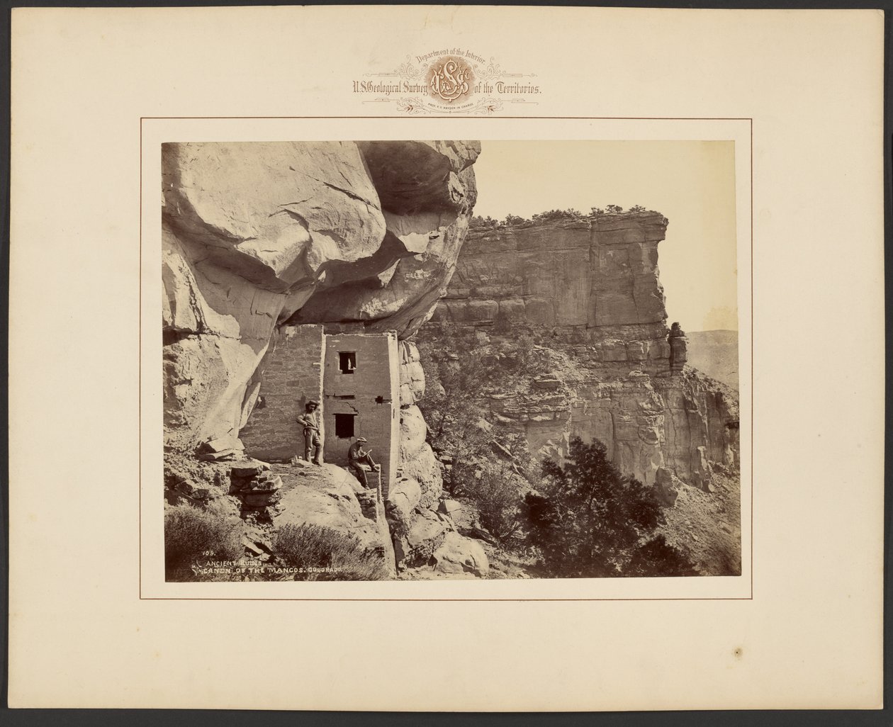 Muinaisraunioita Mancosin kanjonissa, Coloradossa tekijältä William Henry Jackson