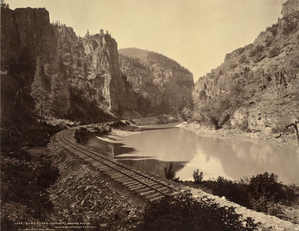 Echo Cliffs, Grand Riverin kanjoni, Glenwood Extension, D. & R. G. R. R. tekijältä William Henry Jackson