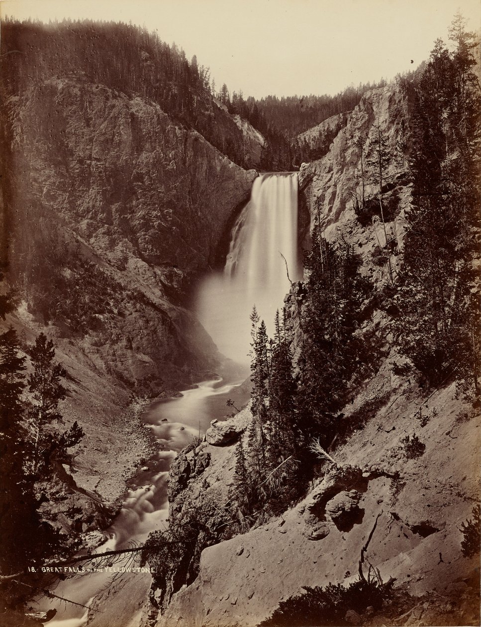 Yellowstonen Great Falls tekijältä William Henry Jackson