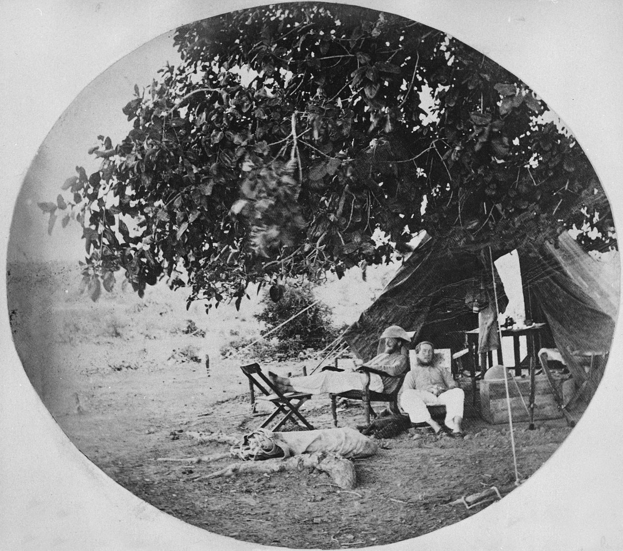 Kuuma päivä Intian viidakossa, noin 1860 tekijältä Willoughby Wallace Hooper