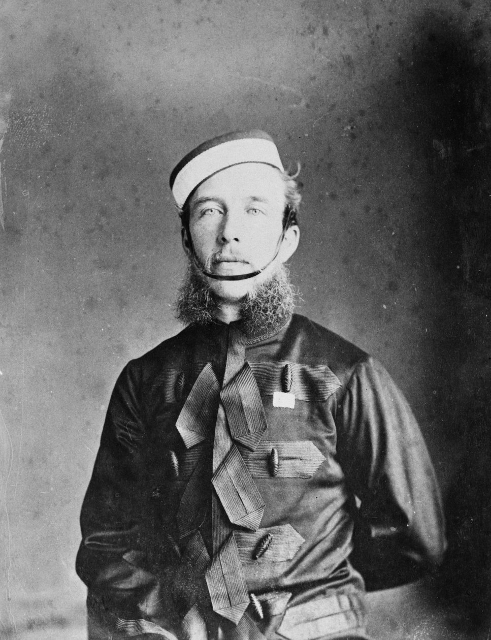 Kapteeni Willoughby W. Hooper Madrasin ratsuväen univormussa, noin 1870-luku tekijältä Willoughby Wallace Hooper