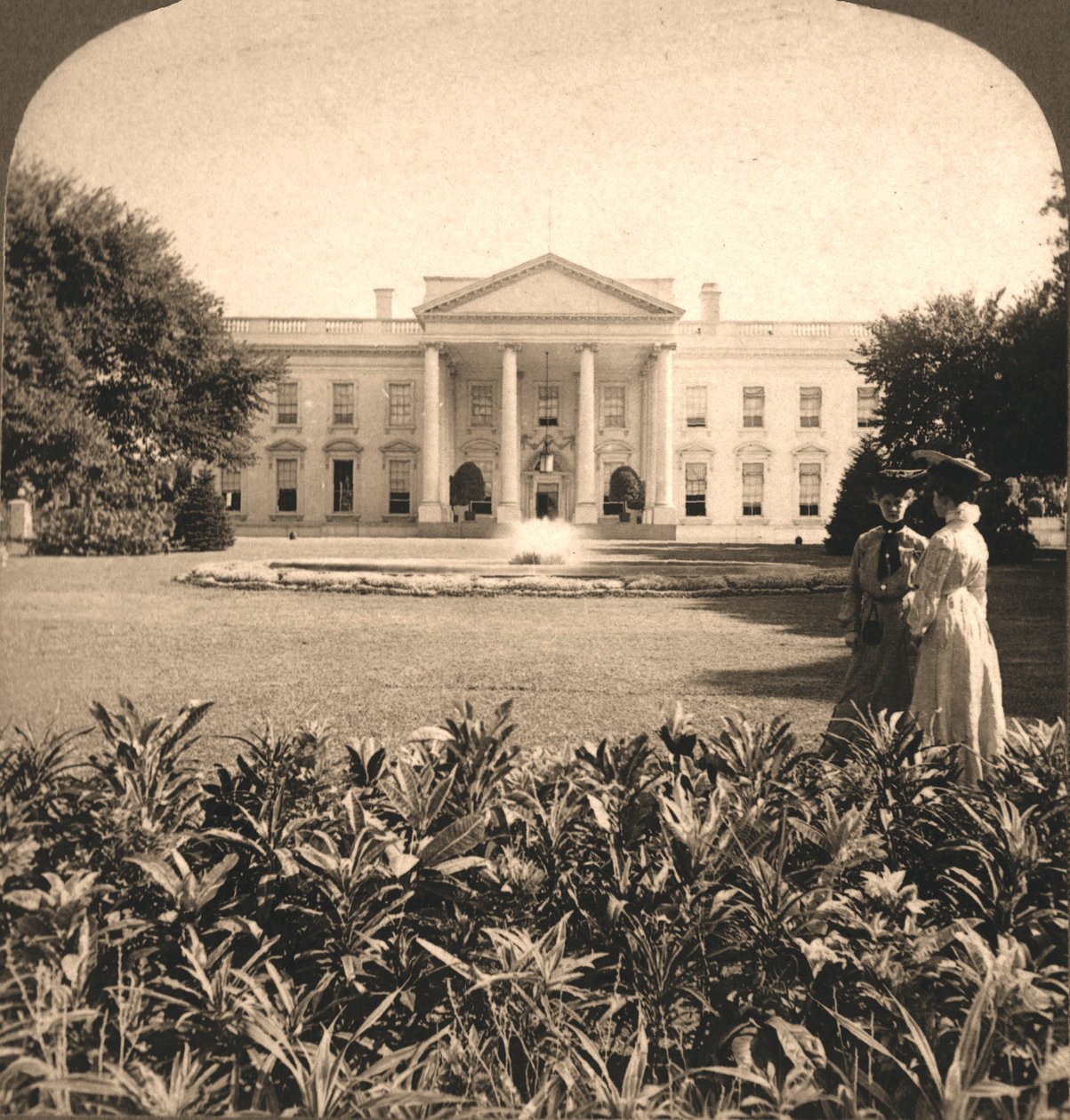 Valkoinen talo, Washington D.C, 1908. tekijältä Works and Sun Sculpture Studios