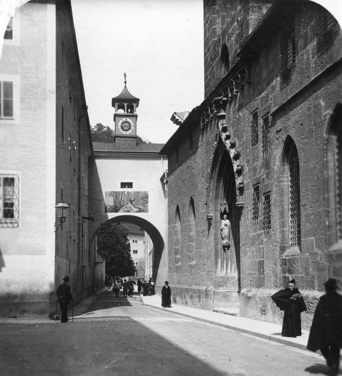 Portan seurakuntakirkko, Salzburg, Itävalta, 1900-luku. tekijältä Wurthle and Sons