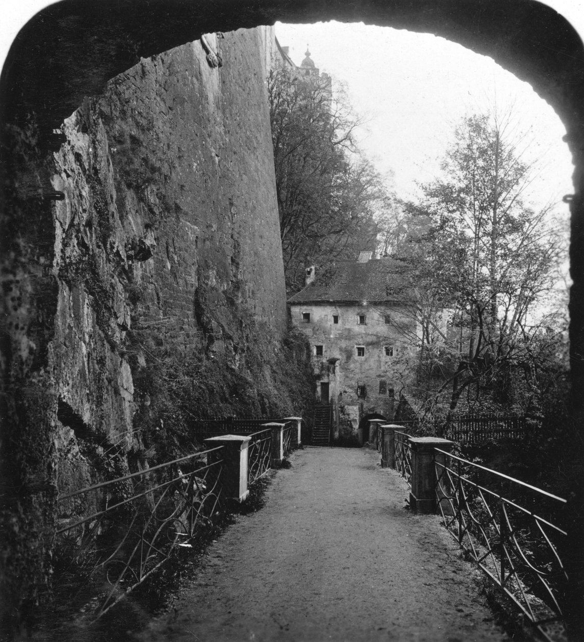Sperrbogen, Hohensalzburgin linnoitus, Salzburg, Itävalta, c1900 tekijältä Wurthle and Sons