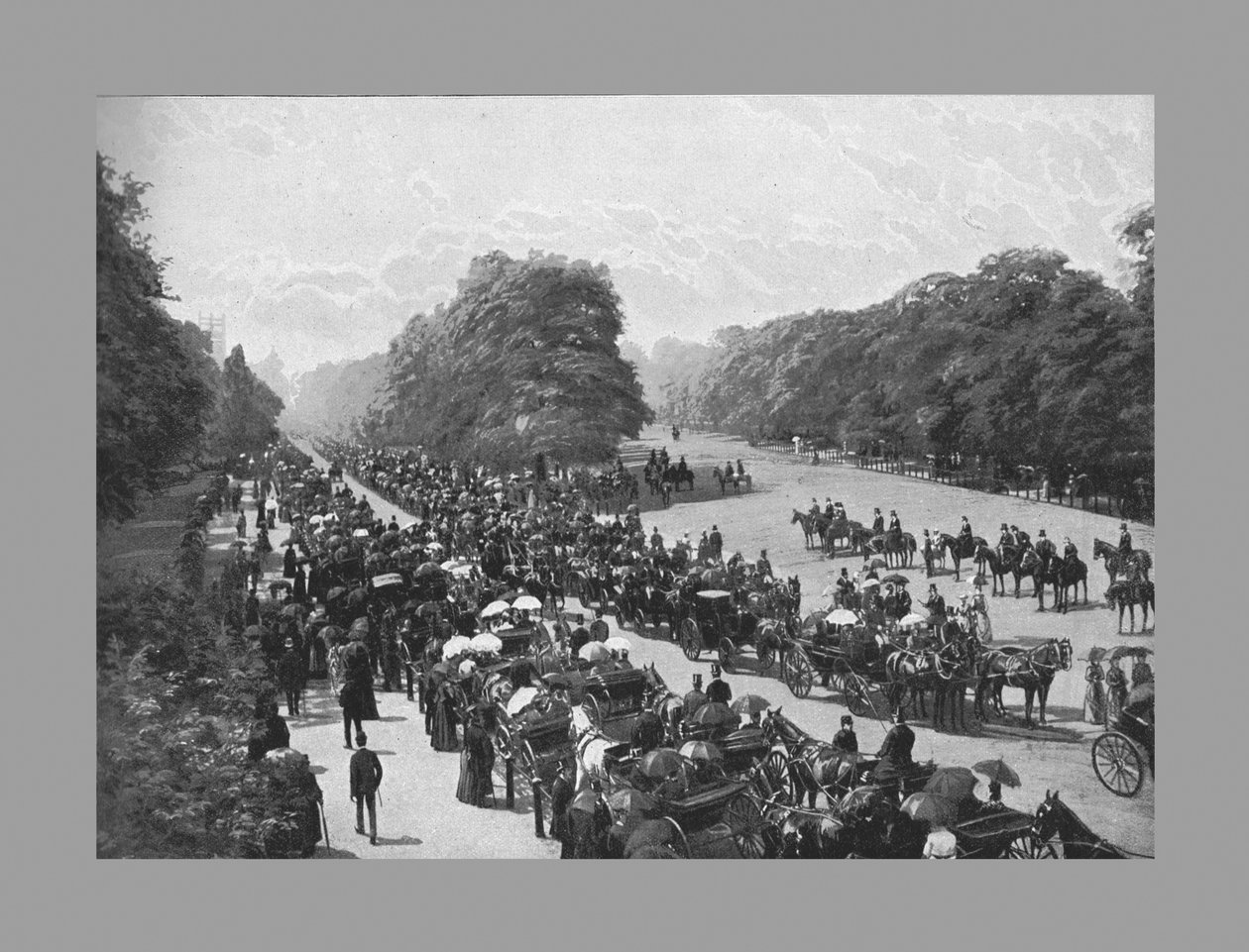 The Drive ja Rotten Row, Hyde Park, c1900 tekijältä York and Son