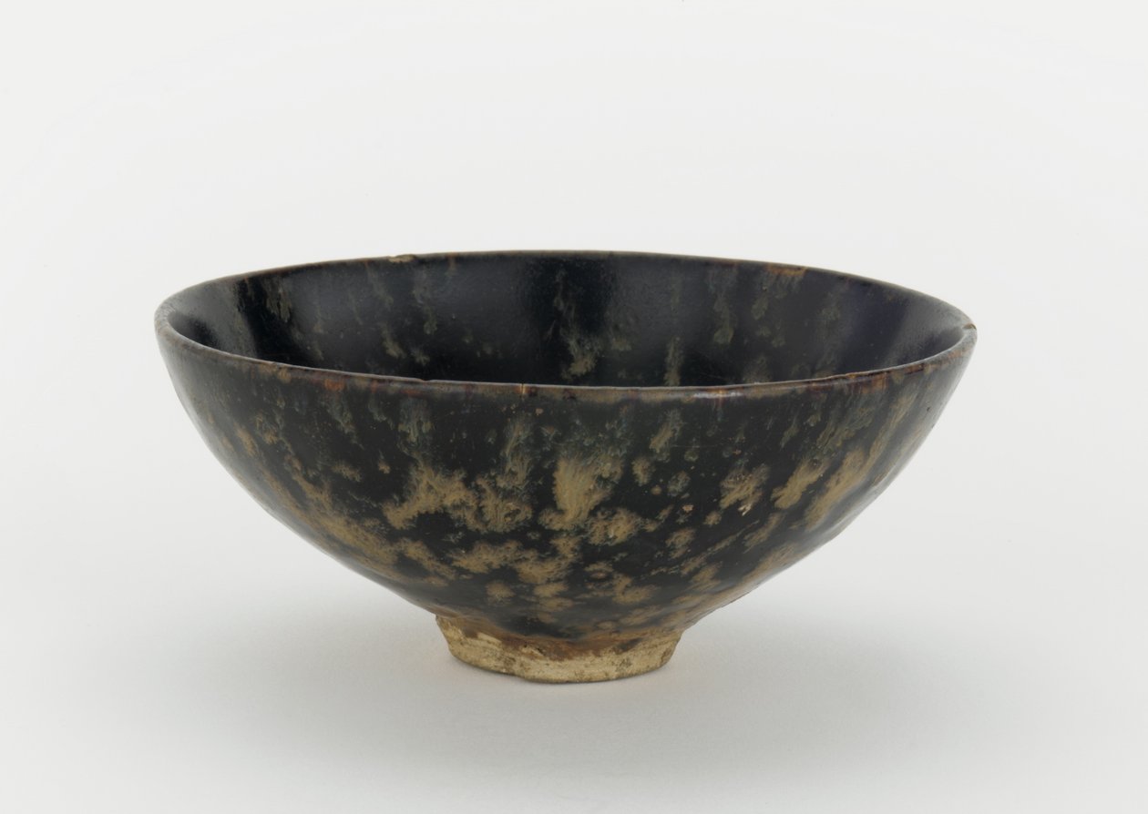 Teekulho, Jiangxin maakunta, 1200-luvun loppu - 1300-luvun loppu (keraaminen) tekijältä Yuan Dynasty Chinese School