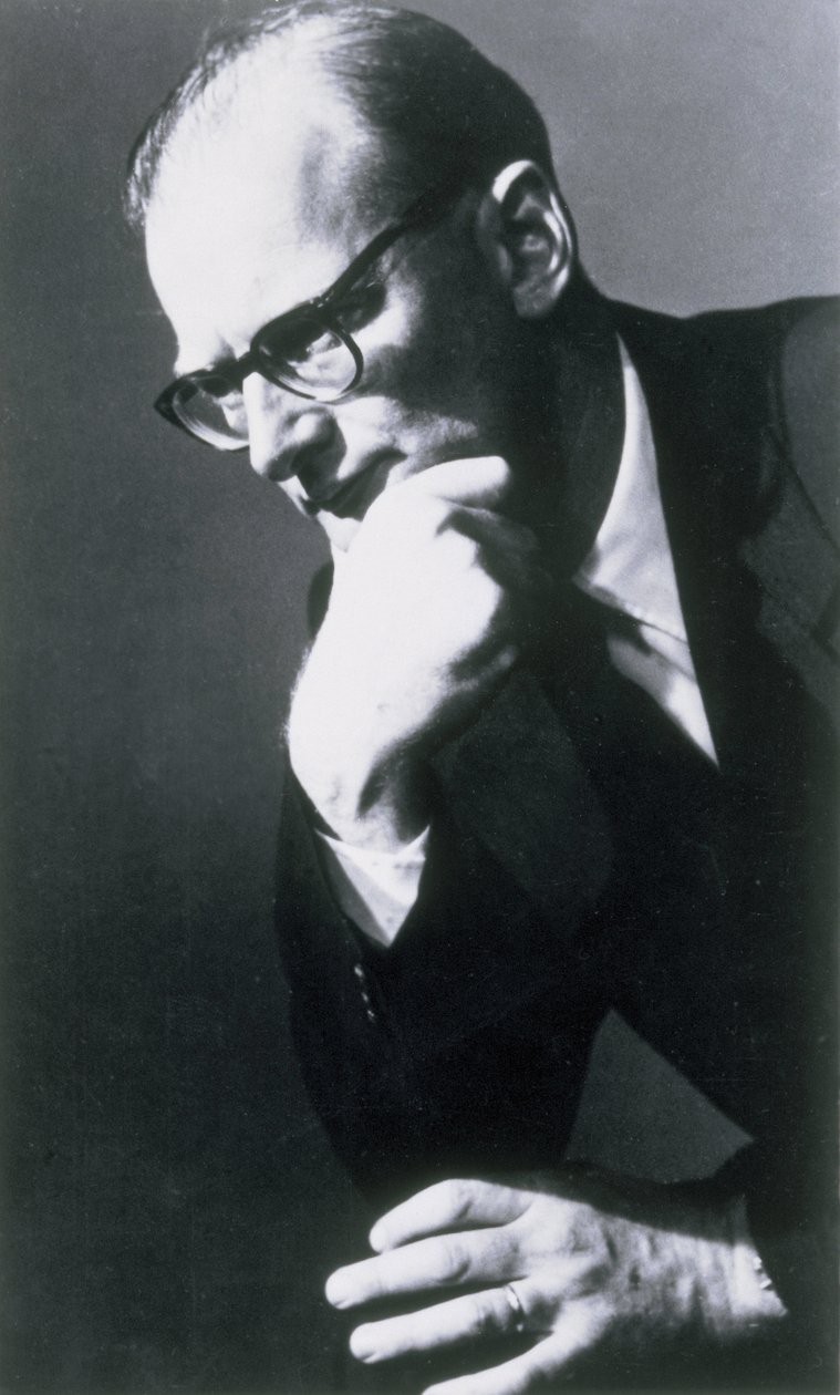 Arthur C Clarke, brittiläinen tieteiskirjailija ja keksijä tekijältä Frederick (attr. to) Barnard