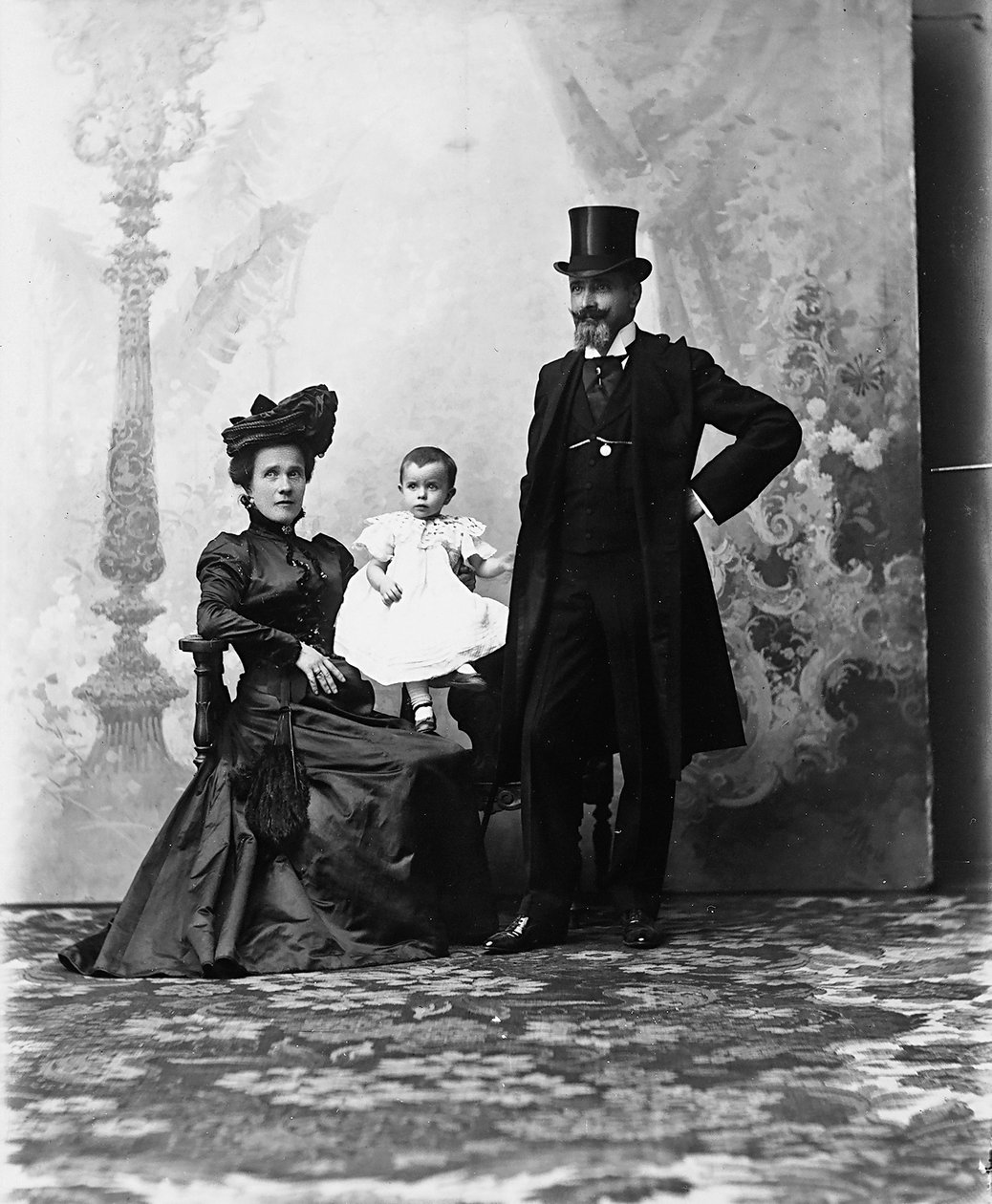 Ryhmämuotokuva tekijältä Henry Charles Fehr