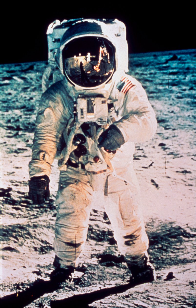 Miehitetty avaruuslento, USA, Apollo 11 Edwin ÔBuzzÕ Aldrin Kuussa tekijältä Ferdinand Georg Waldmuller