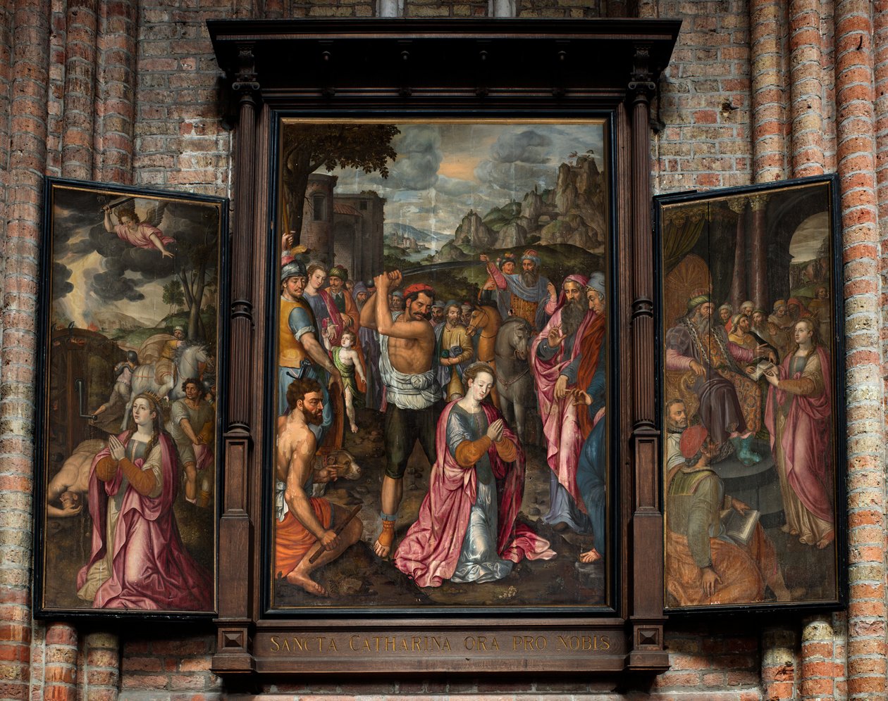 Seurakuntakirkko (Parochiekerk Sint-Walburga). Triptyykki. tekijältä . .