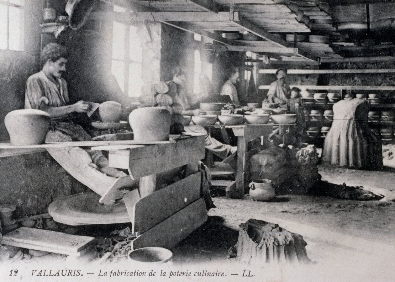 Postikortti keramiikasta Vallauris-astioille, n. 1900, Ranska tekijältä William Walcutt