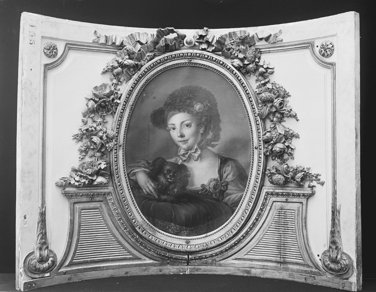 Nainen koiran kanssa yksi sarjasta, 1770-90. tekijältä ca. 1775 . French Painter
