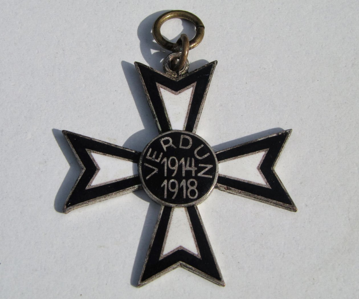 Verdunin ristin risti Verdunin taistelun muistoksi tekijältä decorations and medals Orders