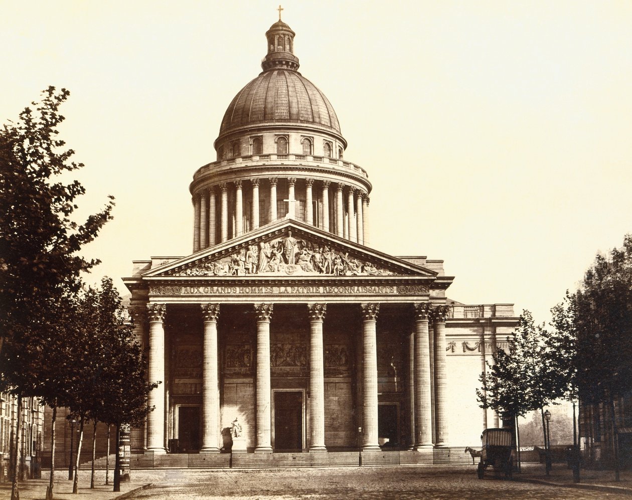 Panthéon de Paris Medium tekijältä Edouard Denis Baldus