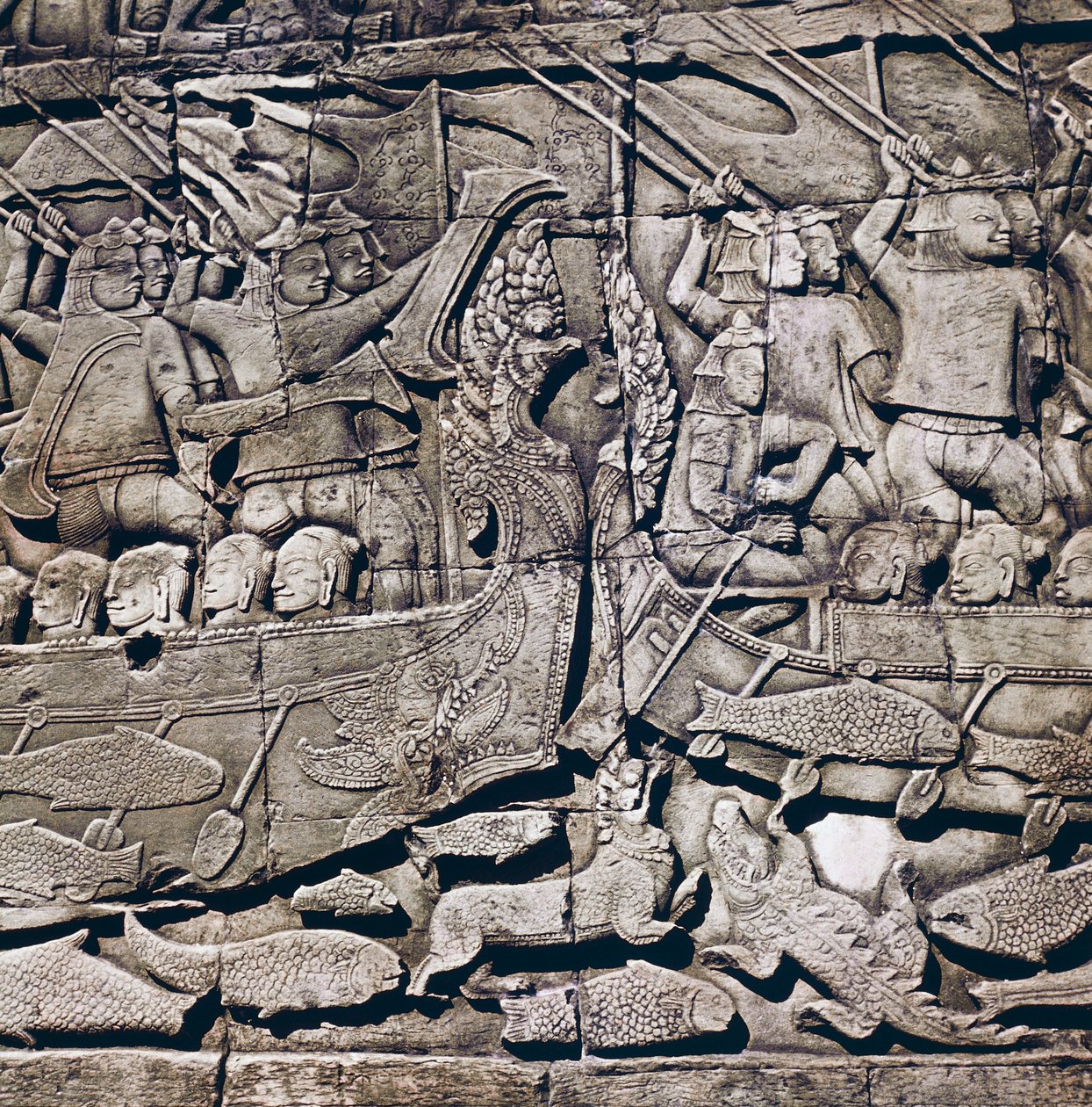 Meritaistelu Chamin ja khmerien välillä, yksityiskohta Bayonin temppelin bareljeefista (1200-luku), Angkor Thom, Angkorin arkeologinen kohde (UNESCOn maailmanperintöluettelo) tekijältä Theodore Charles Ange Coquelin