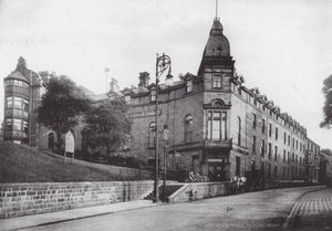 Buxton: Peak Hydropathic (s/w-kuva). tekijältä (after) English photographer