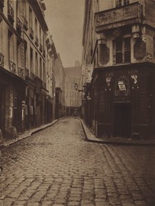 Rue du Four-Saint-Honore, rue de Vannesin kulma (m/w kuva) tekijältä (after) French Photographer