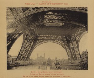 Eiffel-tornin alla, ennen asennusta (m/w kuva) tekijältä (after) French Photographer